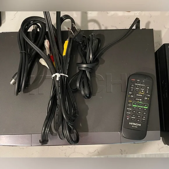 Vintage HITACHI VCR - Picture 3 of 4